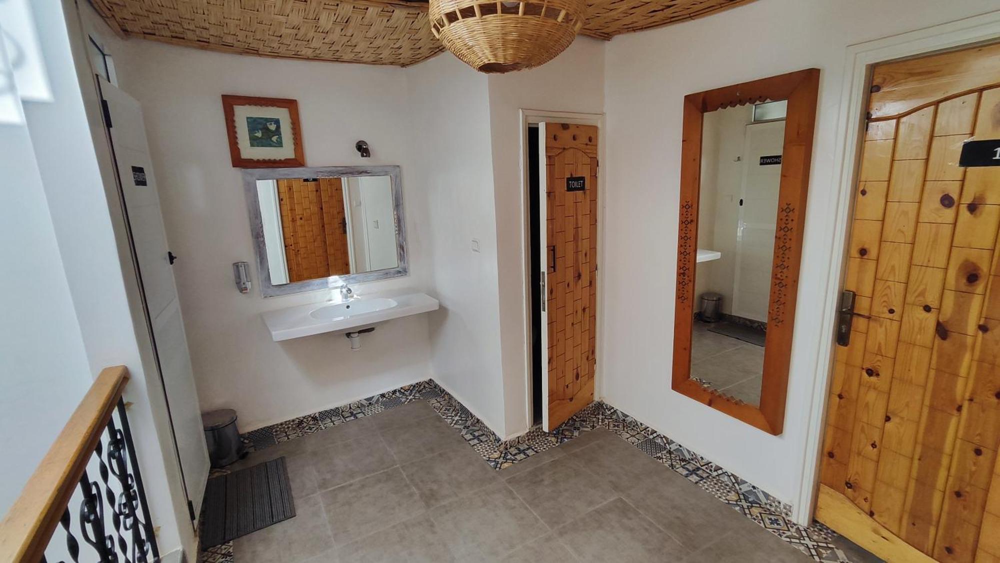 Bigblue Surf Hostel & Coworking Space - Taghazout (Adults Only) Azazoul Екстериор снимка