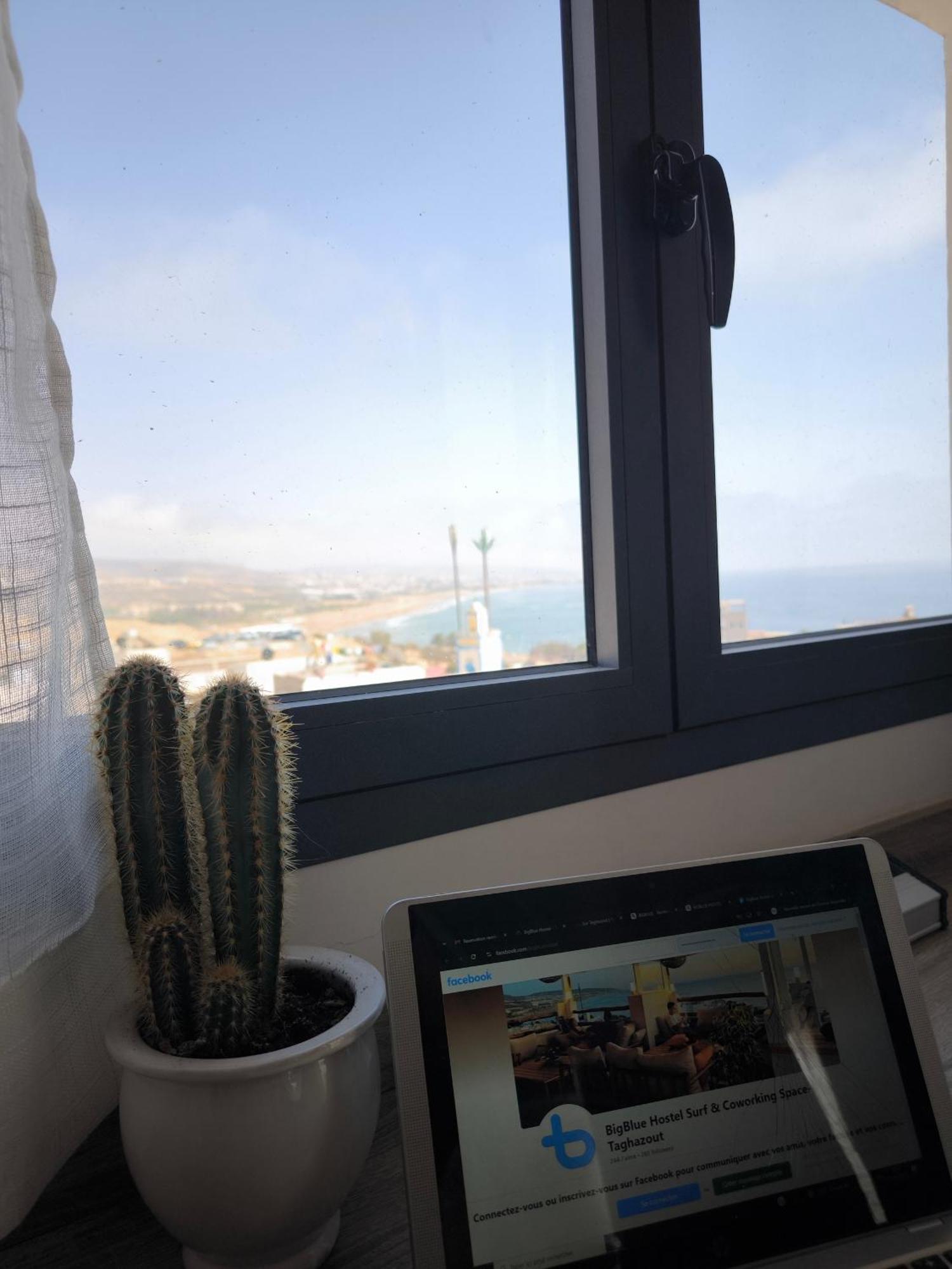 Bigblue Surf Hostel & Coworking Space - Taghazout (Adults Only) Azazoul Екстериор снимка